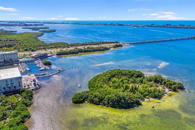 391 ARUBA CIRCLE 101, Bradenton, FL 34209