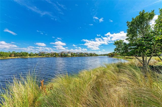 391 ARUBA CIRCLE 101, Bradenton, FL 34209