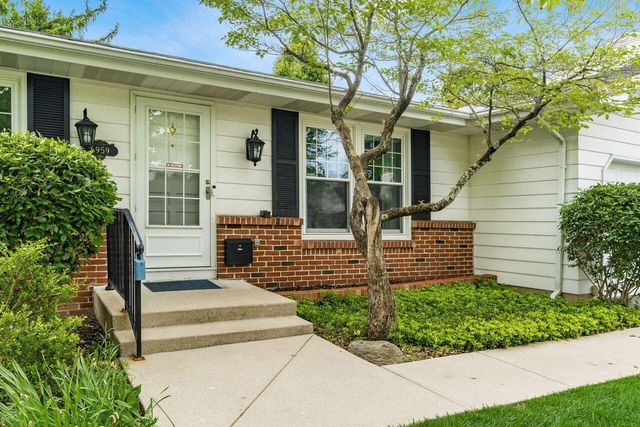 6959 Ardelle Drive, Reynoldsburg, OH 43068