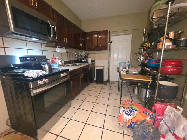6292 Simpson Avenue, Springfield Twp., OH 45224