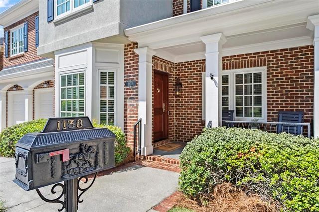 1138 Fairway Gardens NE, Brookhaven, GA 30319