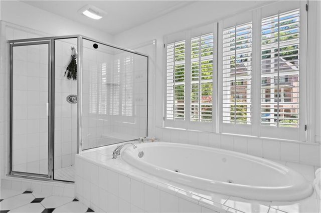 1138 Fairway Gardens NE, Brookhaven, GA 30319