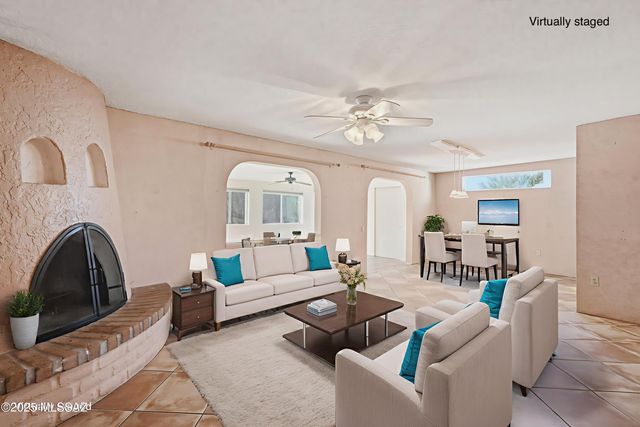 1565 N Paseo Cerca, Green Valley, AZ 85614