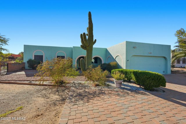 1565 N Paseo Cerca, Green Valley, AZ 85614