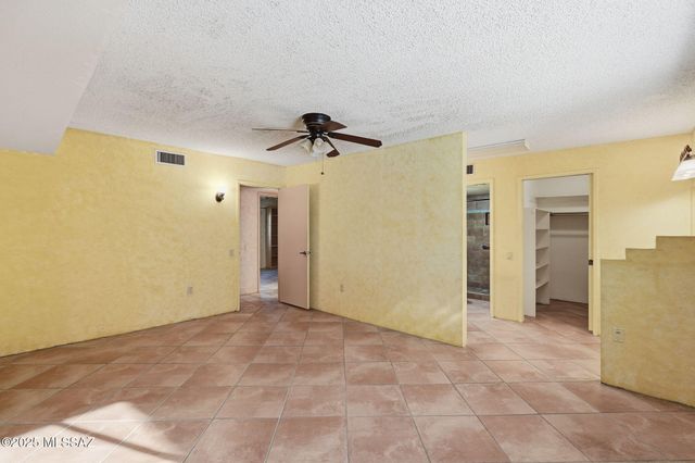 1565 N Paseo Cerca, Green Valley, AZ 85614