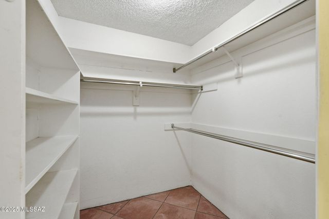 1565 N Paseo Cerca, Green Valley, AZ 85614