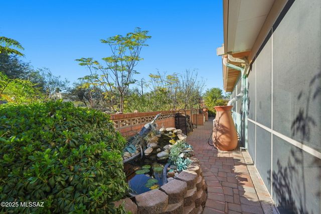 1565 N Paseo Cerca, Green Valley, AZ 85614