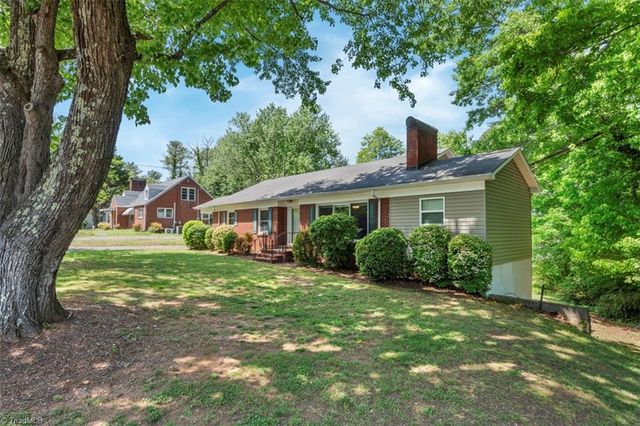 213 Old Westfield Road, Pilot Mountain, NC 27041