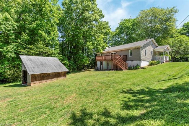 213 Old Westfield Road, Pilot Mountain, NC 27041