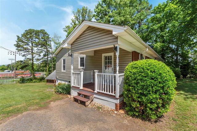213 Old Westfield Road, Pilot Mountain, NC 27041
