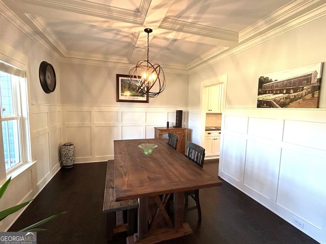 438 Davis Lake, Pine Mountain, GA 31822