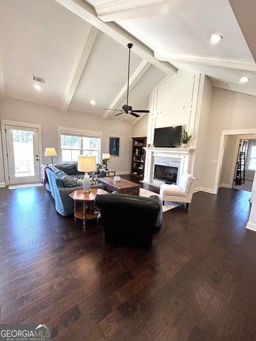 438 Davis Lake, Pine Mountain, GA 31822