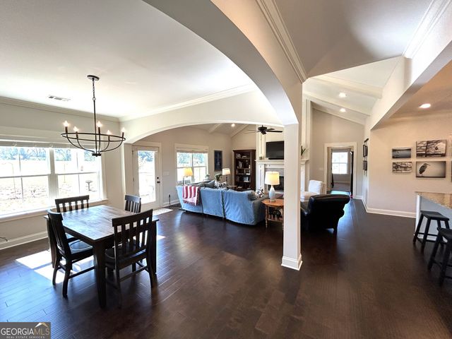 438 Davis Lake, Pine Mountain, GA 31822