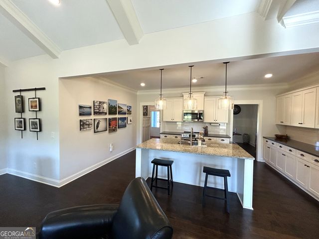 438 Davis Lake, Pine Mountain, GA 31822