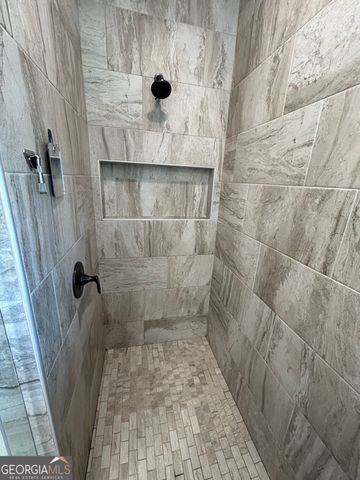 438 Davis Lake, Pine Mountain, GA 31822