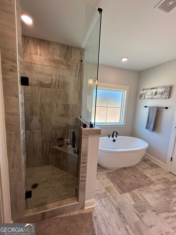 438 Davis Lake, Pine Mountain, GA 31822