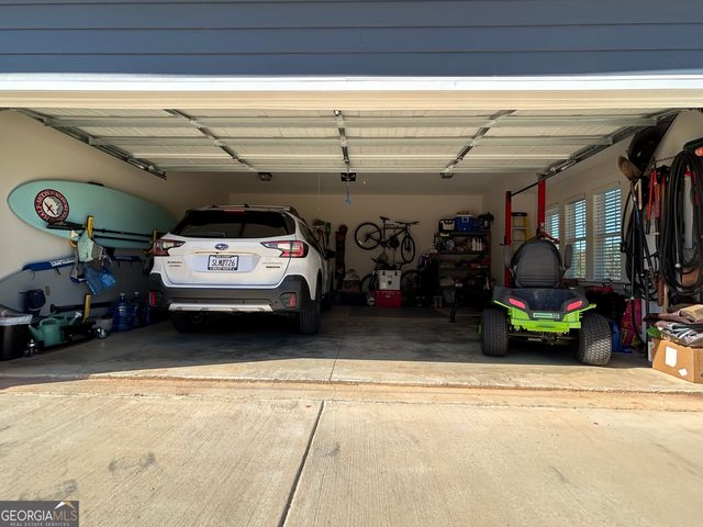 438 Davis Lake, Pine Mountain, GA 31822