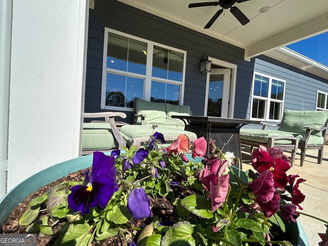 438 Davis Lake, Pine Mountain, GA 31822