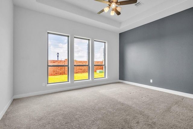 8702 Harbor Pines Drive, Cypress, TX 77433