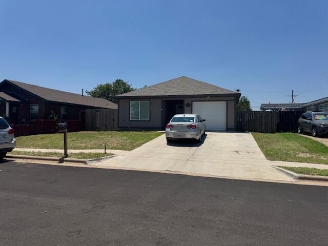 321 N Sherman Avenue, Lubbock, TX 79415