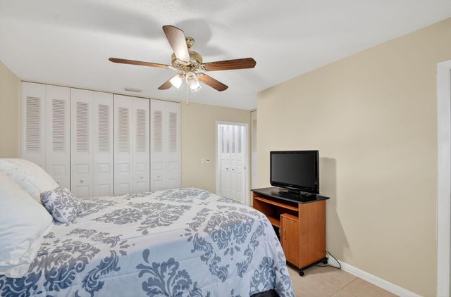 2787 Dudley Dr W Apt D, West Palm Beach, FL 33415