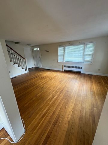 18 Pope Road, Acton, MA 01720