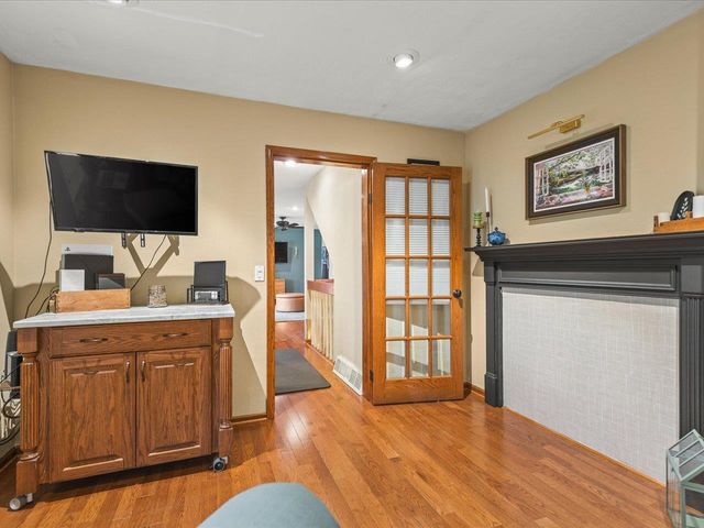 6800 W Thornapple Drive, Janesville, WI 53548