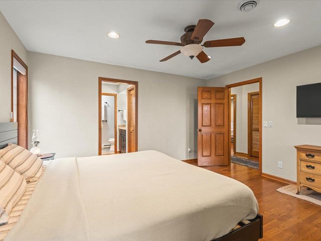 6800 W Thornapple Drive, Janesville, WI 53548