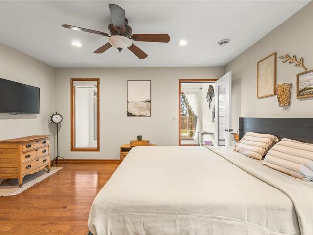 6800 W Thornapple Drive, Janesville, WI 53548