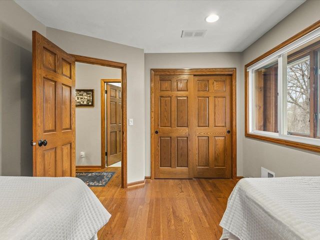 6800 W Thornapple Drive, Janesville, WI 53548