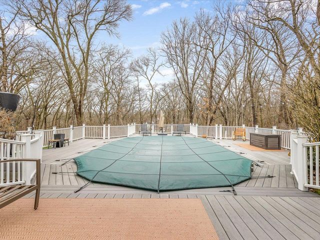 6800 W Thornapple Drive, Janesville, WI 53548