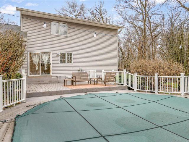 6800 W Thornapple Drive, Janesville, WI 53548