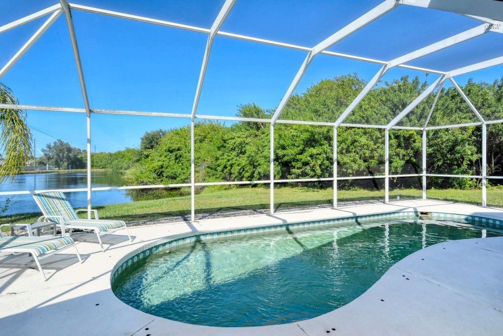 Image 17 of property listing at 4509 CABBAGE KEY TERRACE, Bradenton, FL 34203