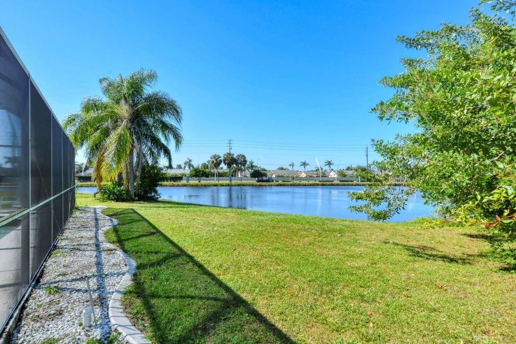 Image 21 of property listing at 4509 CABBAGE KEY TERRACE, Bradenton, FL 34203