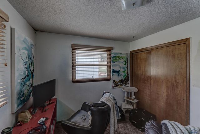 3023 TOMAHAWK DR, Rapid City, SD 57702