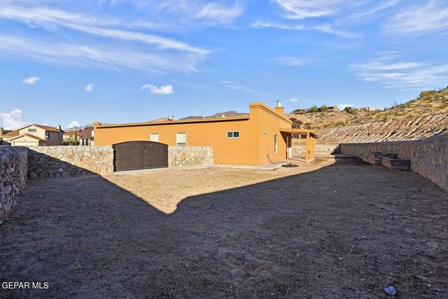 1451 SENDA DEL SOL Lane, El Paso, TX 79911