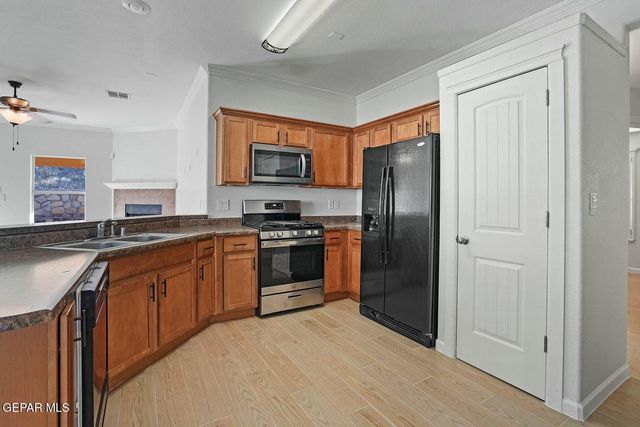 1451 SENDA DEL SOL Lane, El Paso, TX 79911