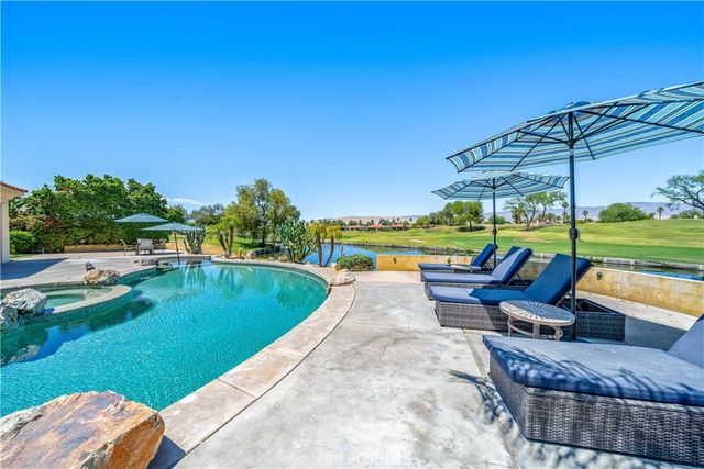 138 Royal Saint Georges Way, Rancho Mirage, CA 92270