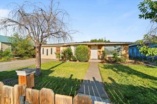 837 S Hawthorne, Kennewick, WA 99336