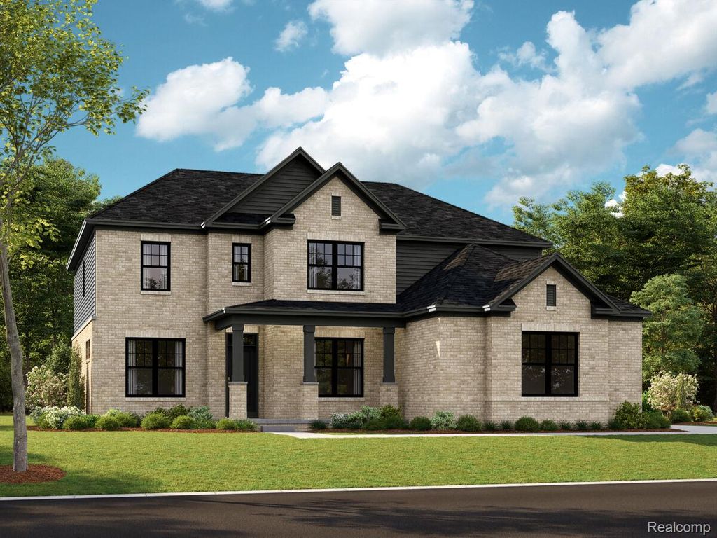 61751 Hevel Lane, Washington Township, MI 48094