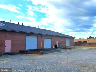 431 COMMERCE LN #B, West Berlin, NJ 08091