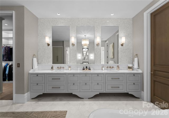 19125 Peninsula Point Drive, Cornelius, NC 28031