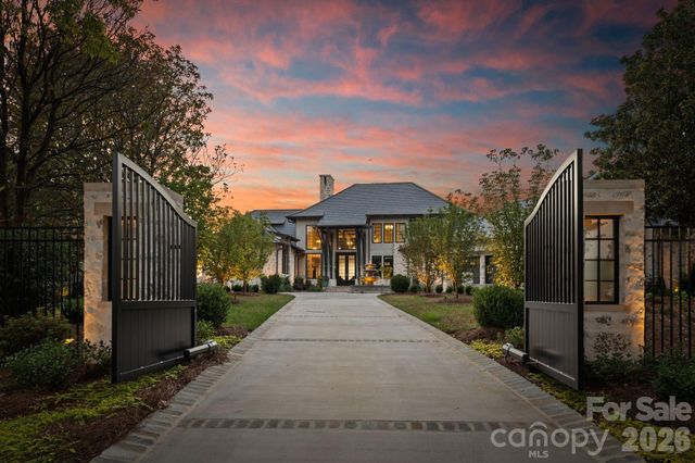 19125 Peninsula Point Drive, Cornelius, NC 28031