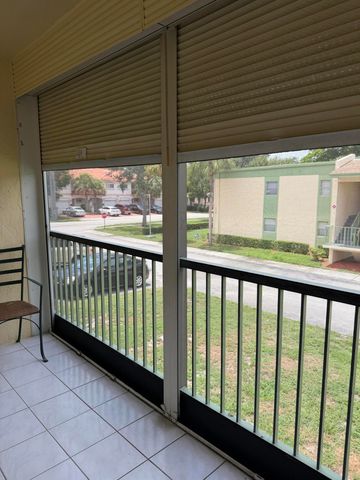 4147 NW 90th Avenue 204, Coral Springs, FL 33065