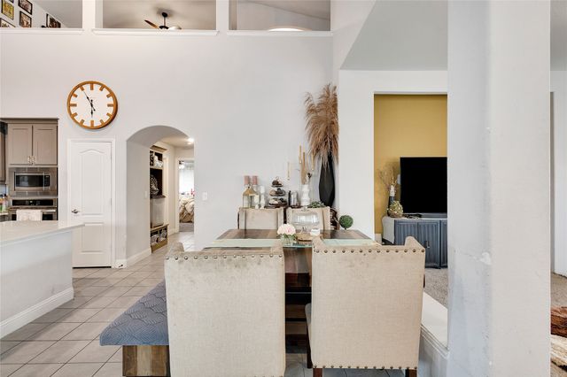 1129 Snowy Owl Drive, Alvarado, TX 76009