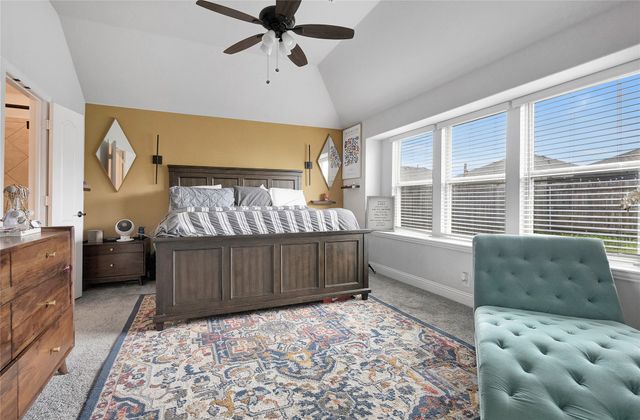 1129 Snowy Owl Drive, Alvarado, TX 76009