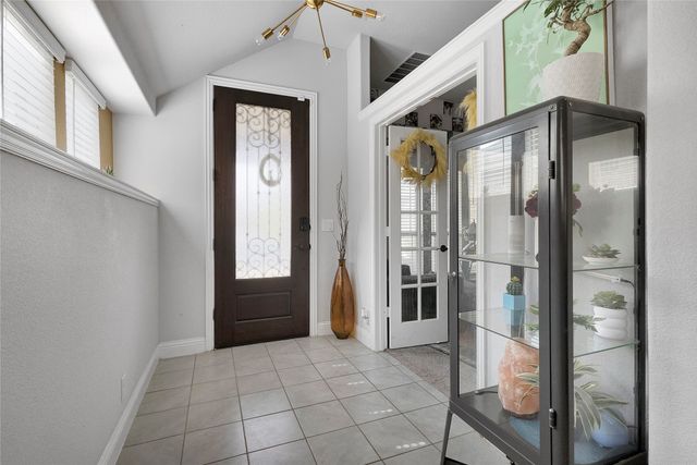 1129 Snowy Owl Drive, Alvarado, TX 76009