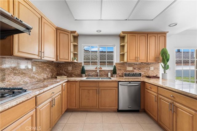 1560 Valley Vista, Monterey Park, CA 91754