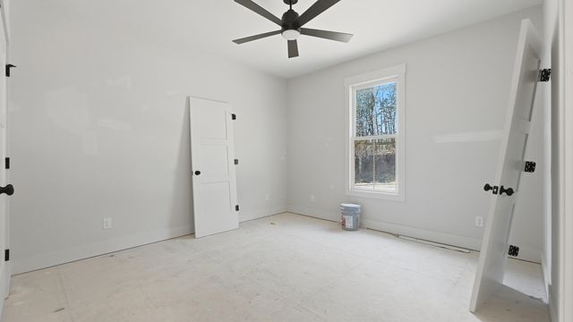 12612 Emerald Bay Drive, Soddy Daisy, TN 37379