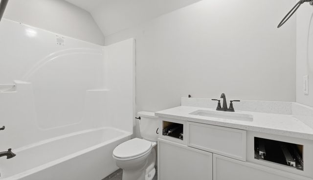 12612 Emerald Bay Drive, Soddy Daisy, TN 37379